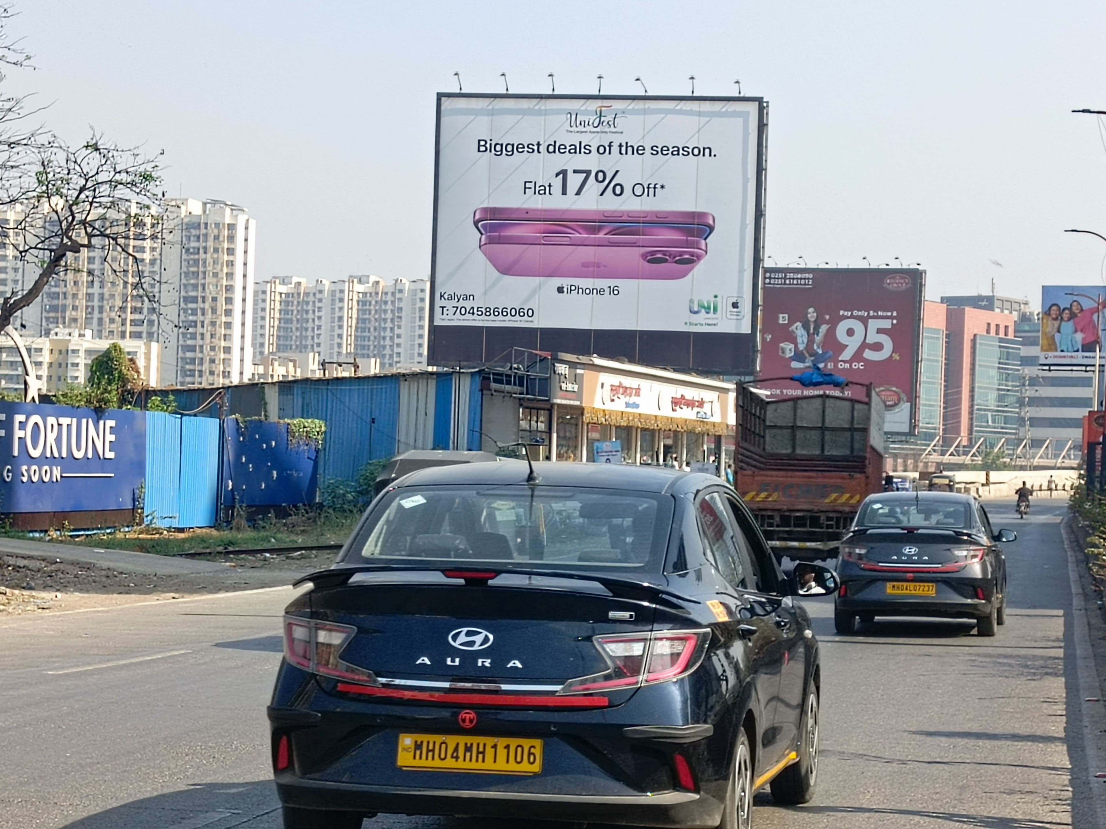 Kalyan-Shil Road outdoor billboard hoarding location photo 3