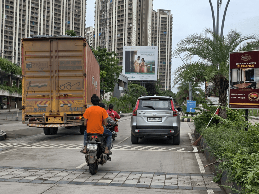 Regency Anantam Towards RustomJee Facing Vicco Naka Billboard 3