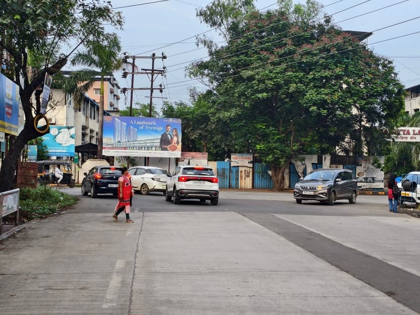 RR Hospital Facing Axis/ICICI Bank Billboard 3