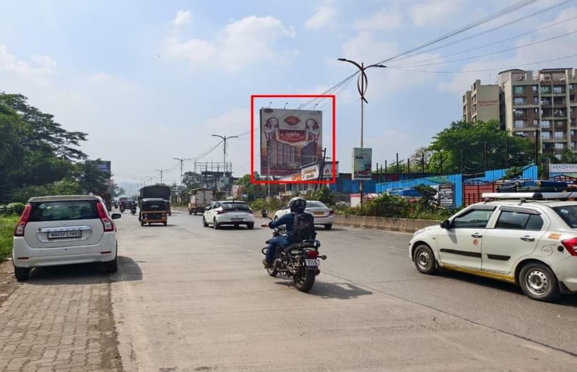 Lodha Palava / Riverwood Park Facing Kalyan Billboard 1