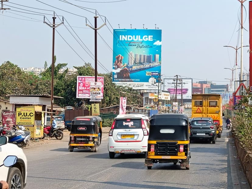Lodha Palava / Riverwood Park Facing Vashi Billboard 2