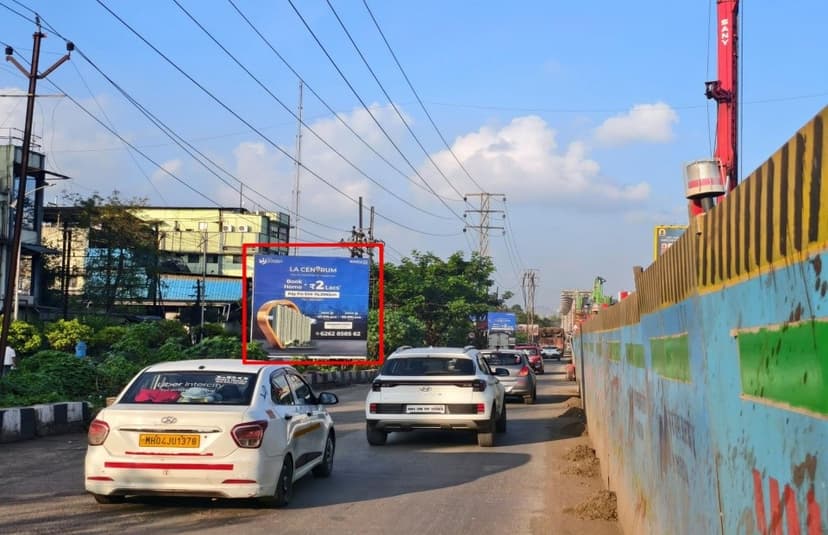 Opposite Classik Hotel Facing Vashi Towards Kalyan Billboard 1