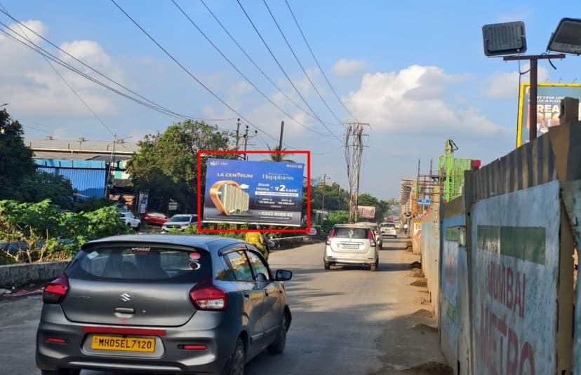 Opposite Classik Hotel Facing Vashi Towards Kalyan - Location 2 Billboard 1