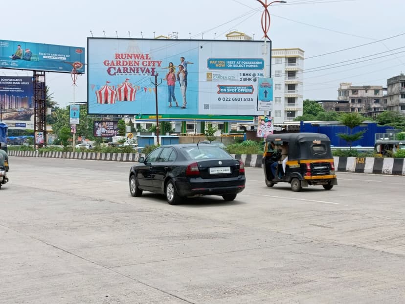 Shilphata Circle Facing Vashi Billboard 3