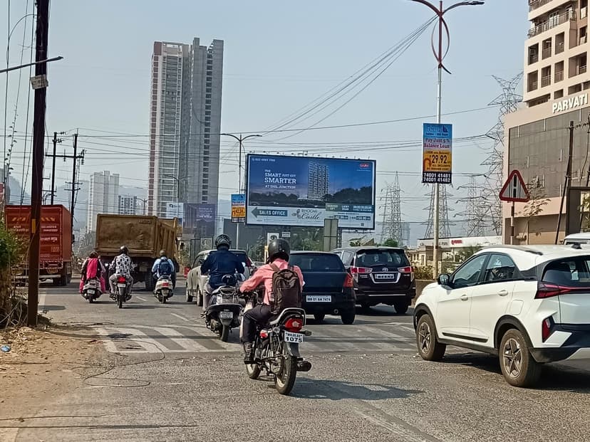 Toyota Showroom, Near Arihant Project Facing Kalyan Billboard 2